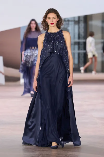 Look 46